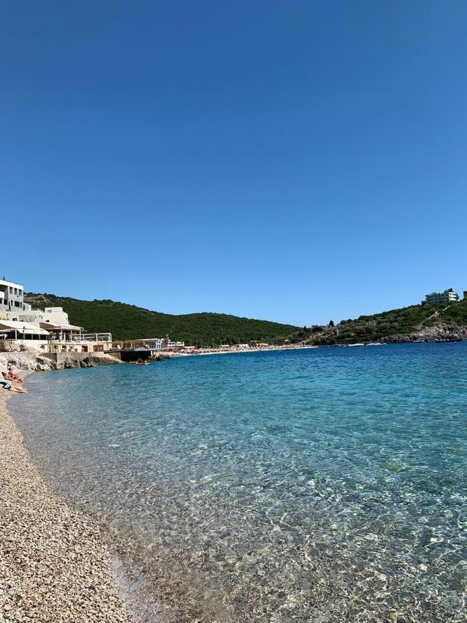 Appartamenti George Orikum Esterno foto