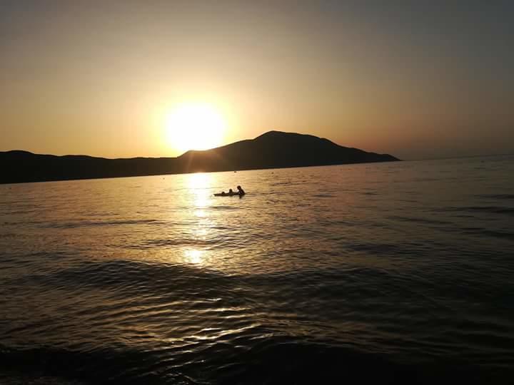 Appartamenti George Orikum Esterno foto
