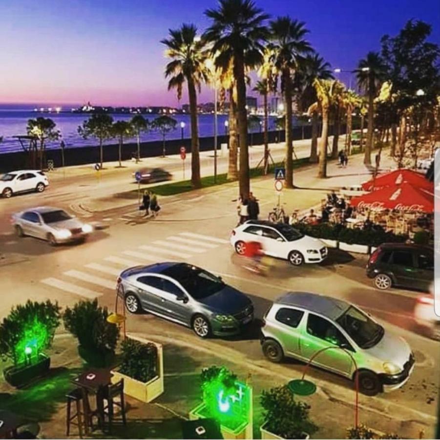 Appartamenti George Orikum Esterno foto
